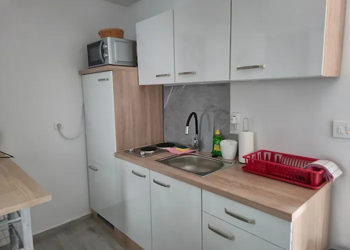 Apartment Ana Gornji Karin