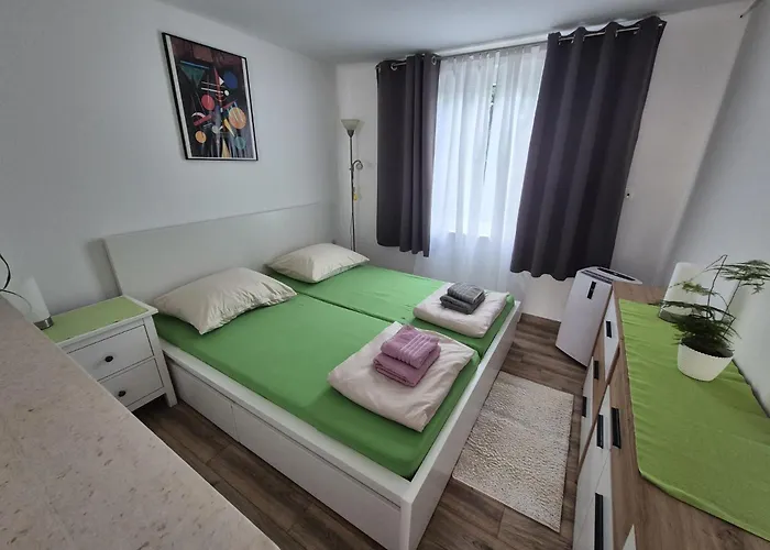 Ana Appartement Gornji Karin