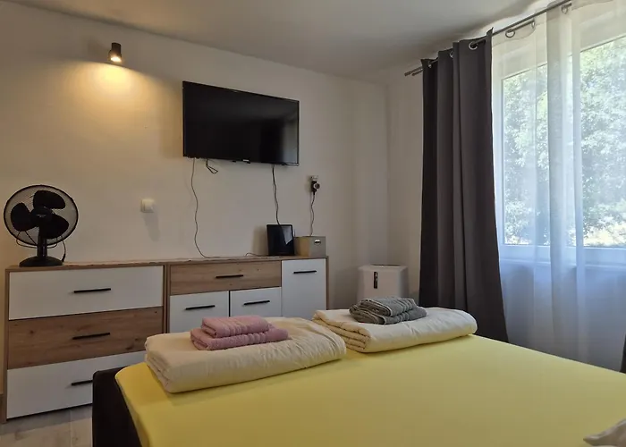 Ana 아파트 고르니 카린